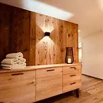Sonn-alm Chalet-apartments * Bichlbach